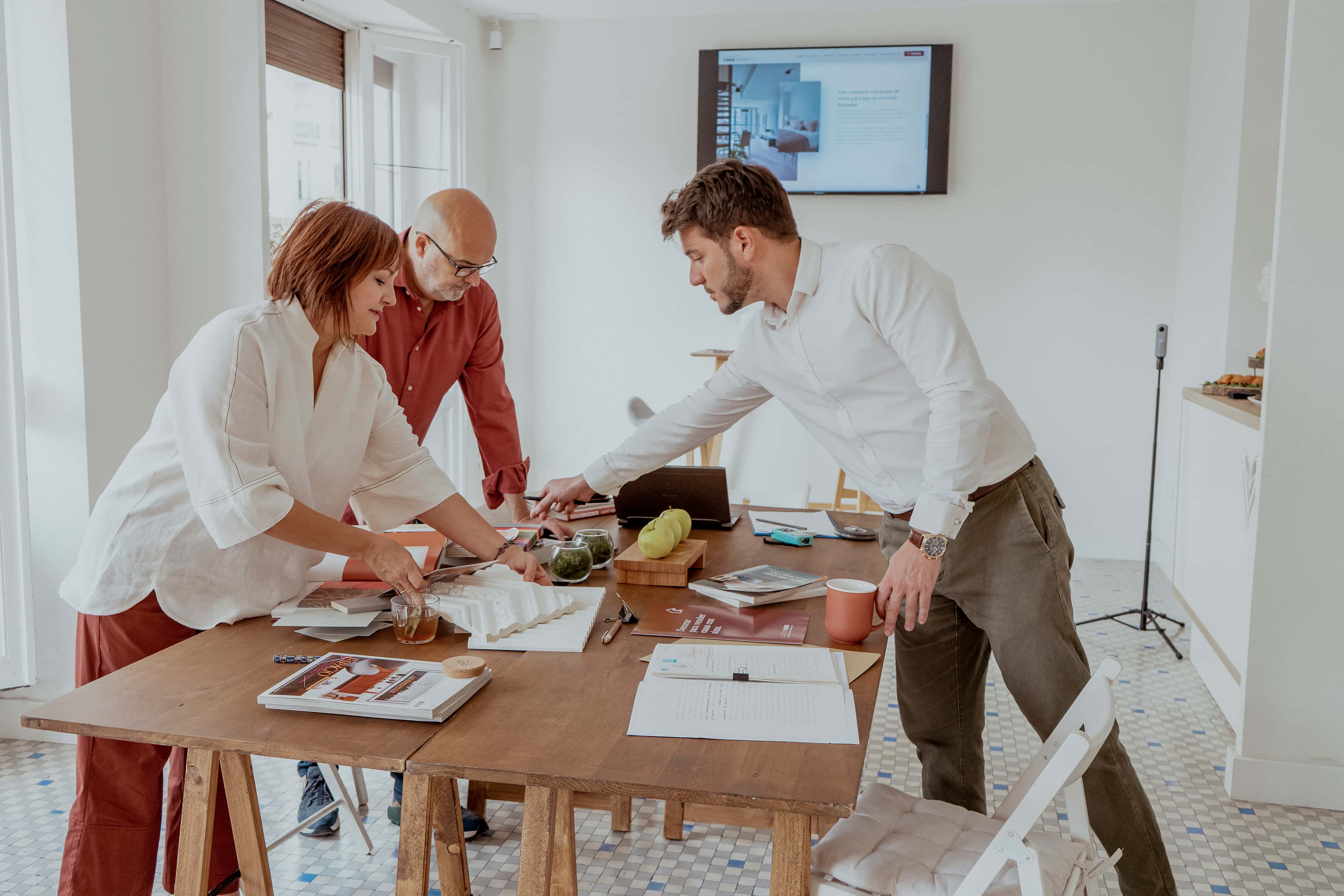 Custom Casa Boutique Inmobiliaria & Home Staging