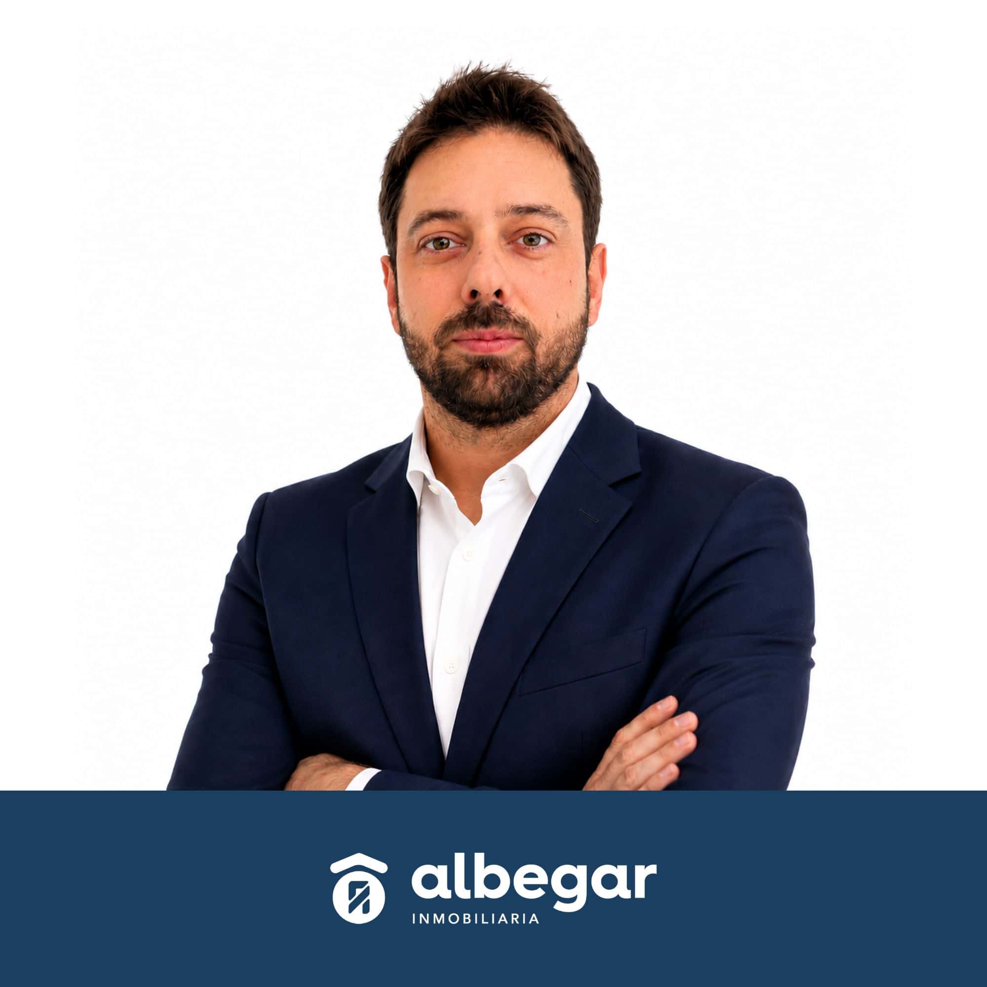 Juan Antonio Navarro - Agente inmobiliario en València