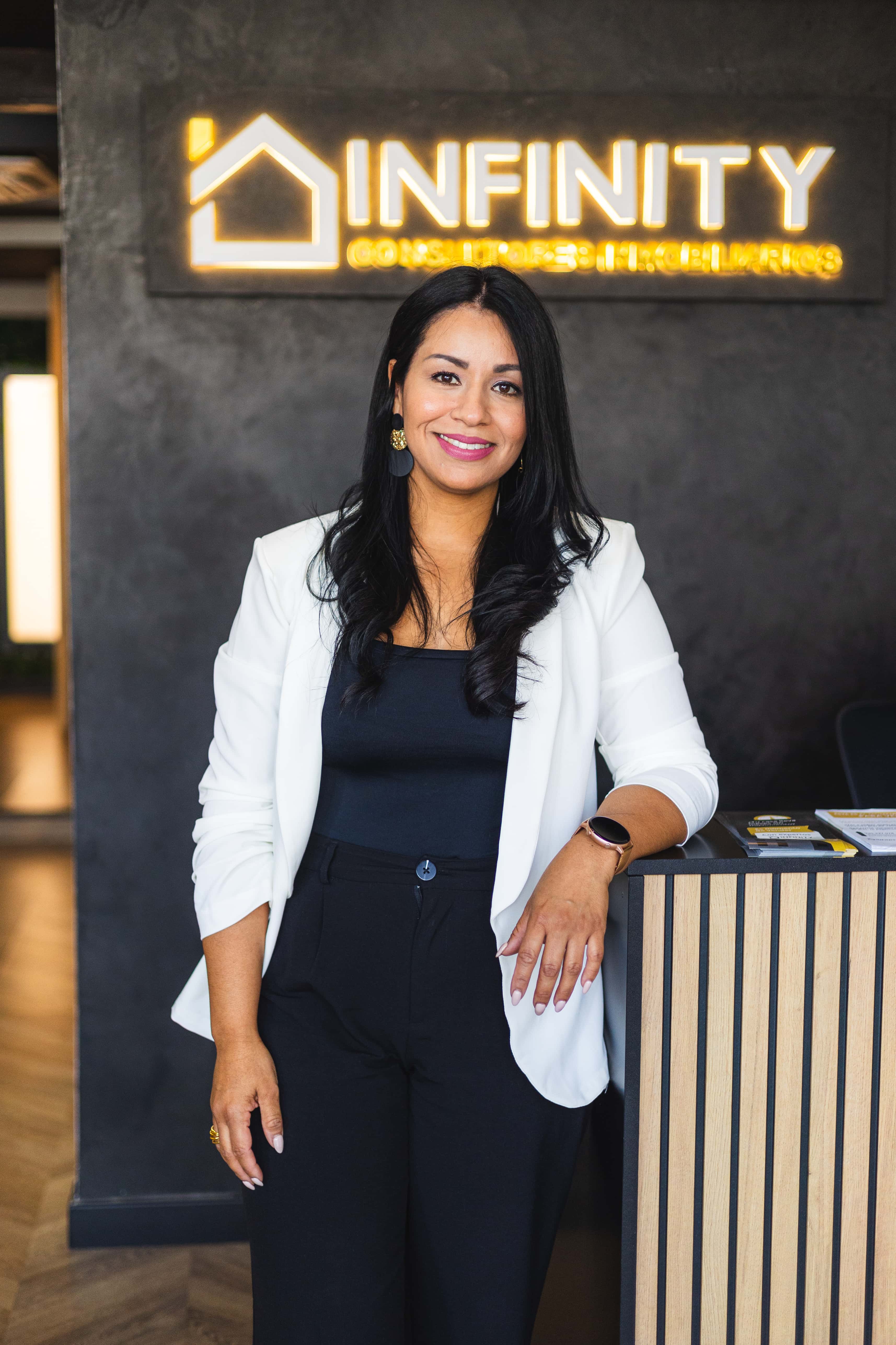 Andreina Piñeyro - Agente inmobiliario en Ávila