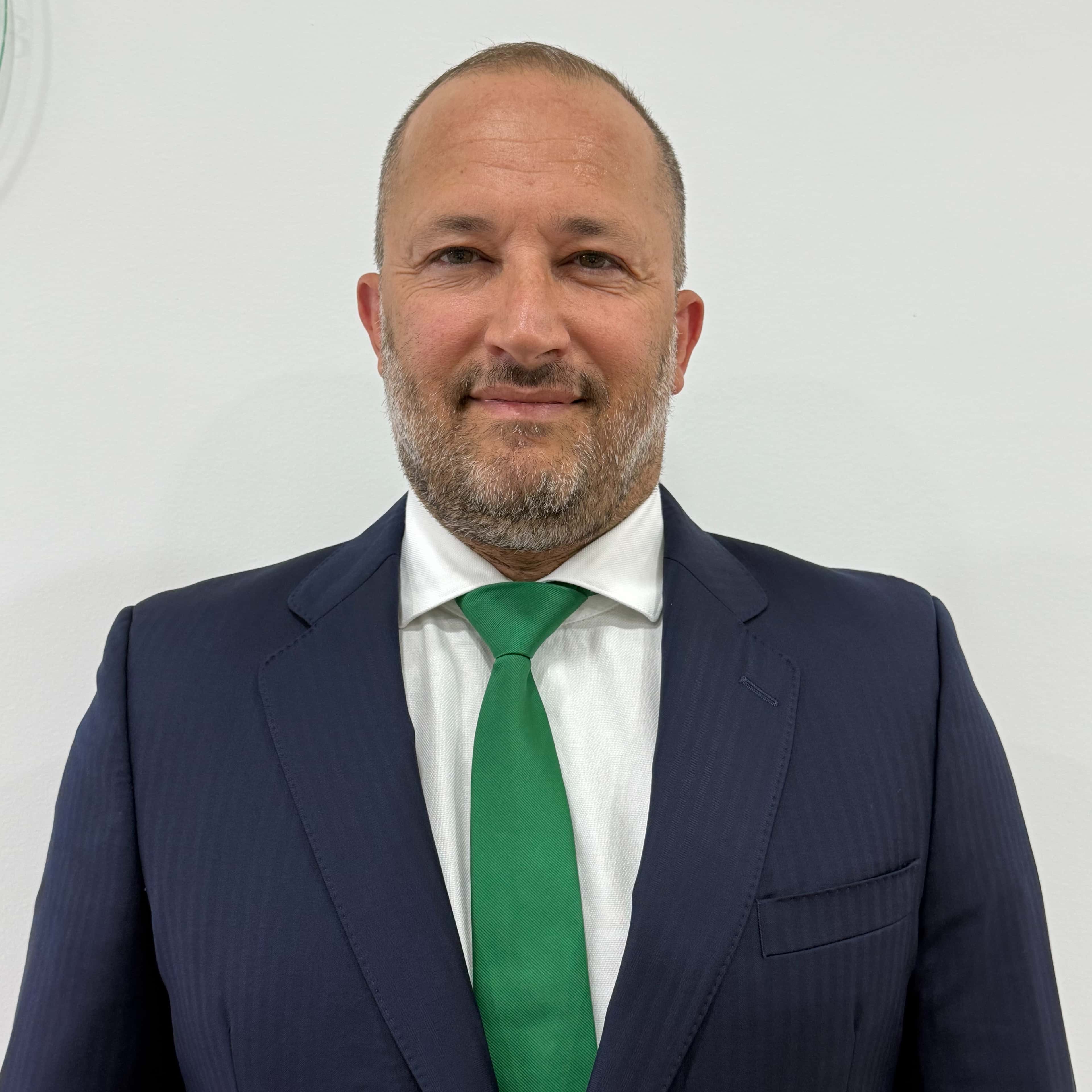 Riccardo Carnesi - Agente inmobiliario en Gràcia