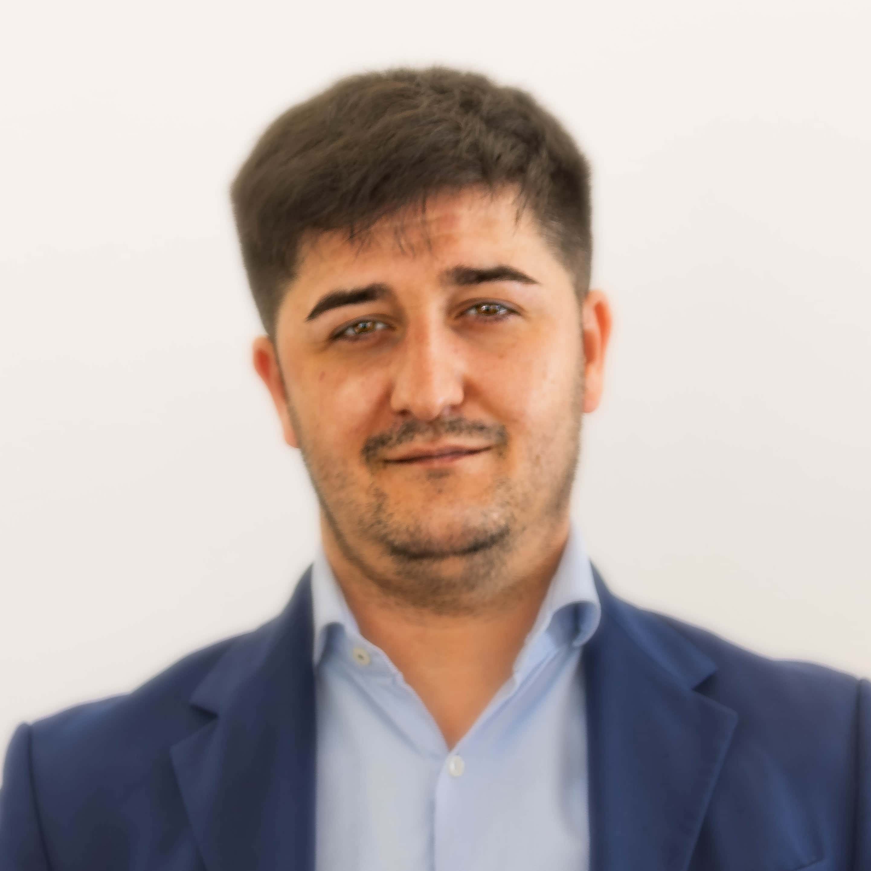 Alex Bic - Agente inmobiliario en Santa Bàrbara