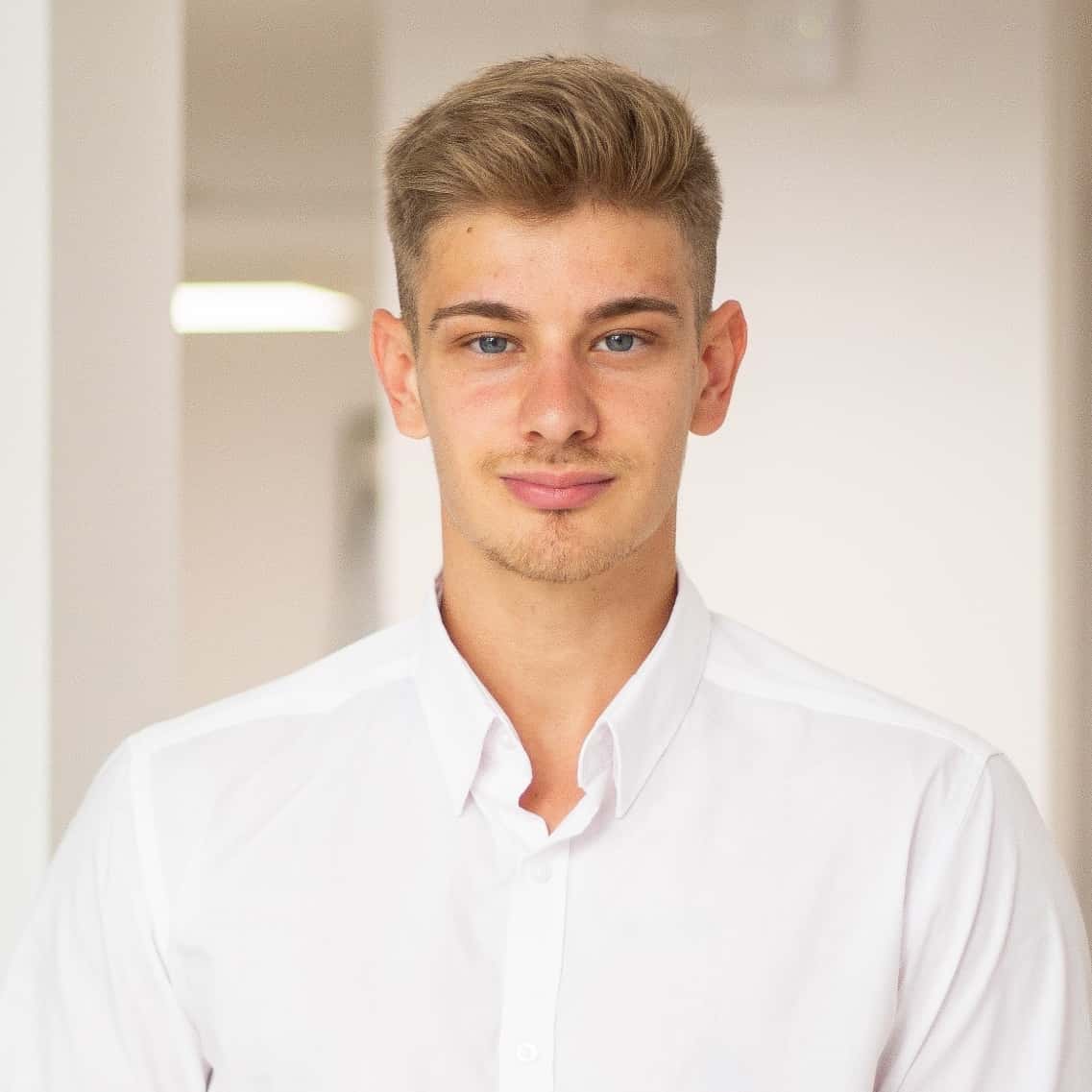 Óscar Vázquez  - Agente inmobiliario en Reus