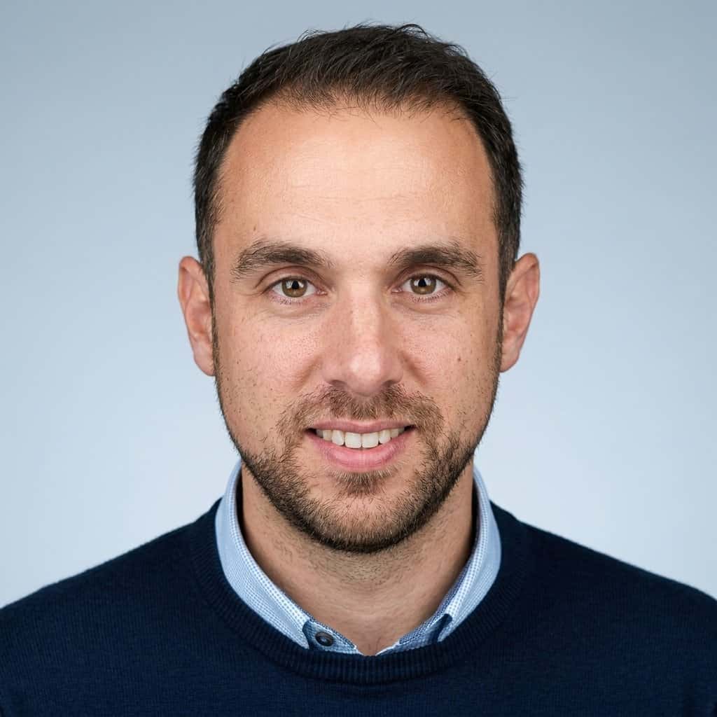 Ángel Paredes de Alba  - Agente inmobiliario en Palencia