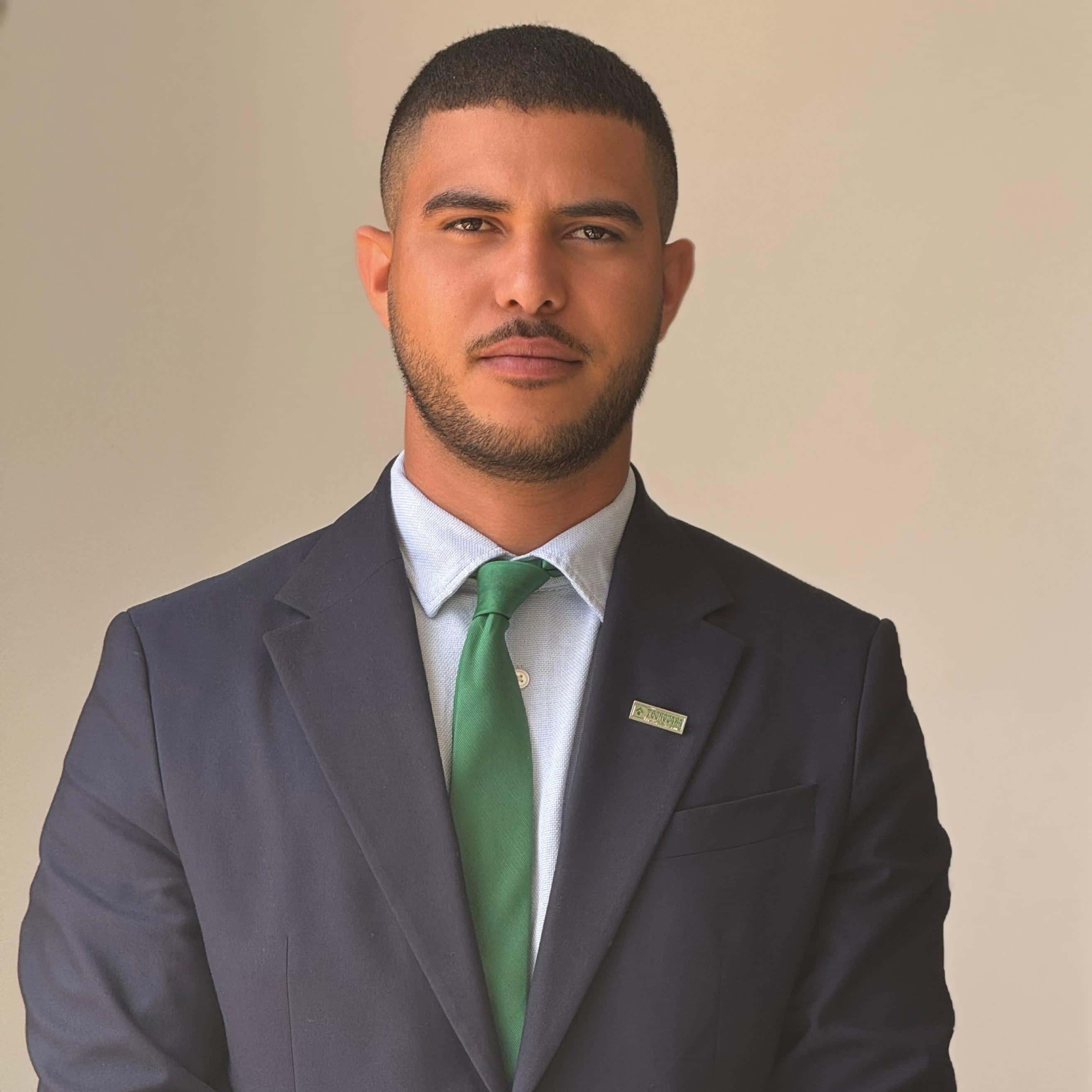 Adrián Cela  - Agente inmobiliario en Tarragona