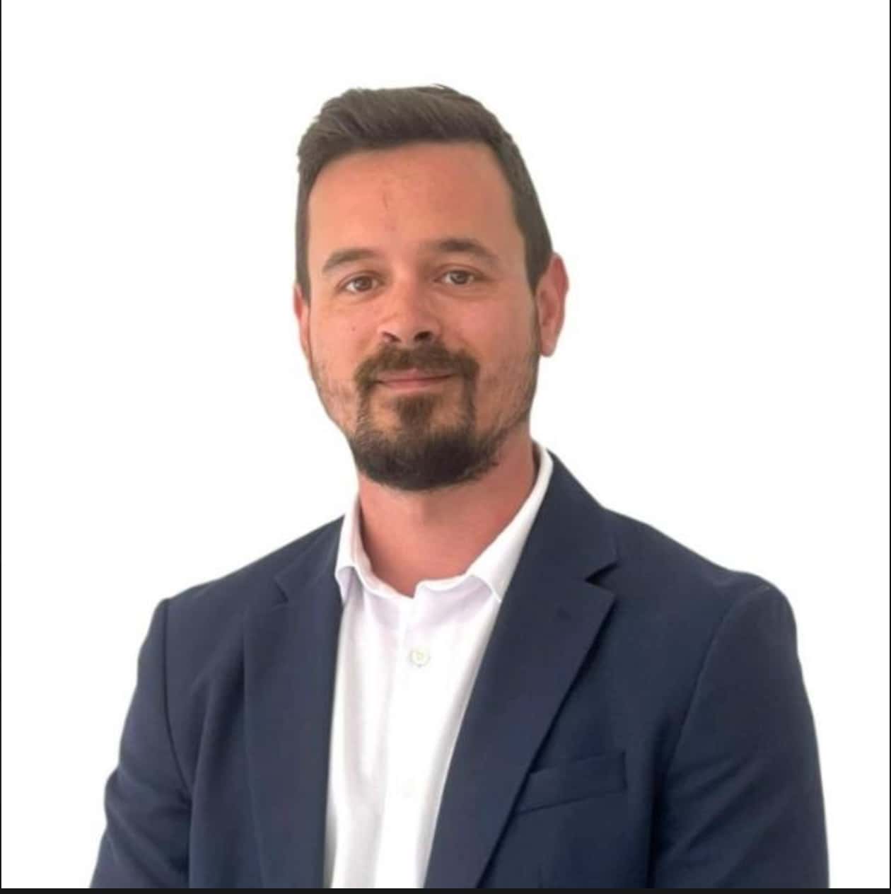 Enrique Cervera - Agente inmobiliario en Sant Boi de Llobregat