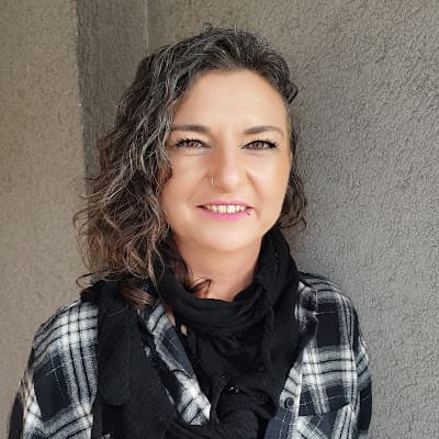 Stella Marcos - Agente inmobiliario en Las Calizas