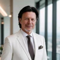 Agente inmobiliario en L'Eixample: Valerio  Gvindzhiya