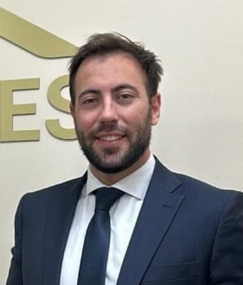 img_Álvaro González