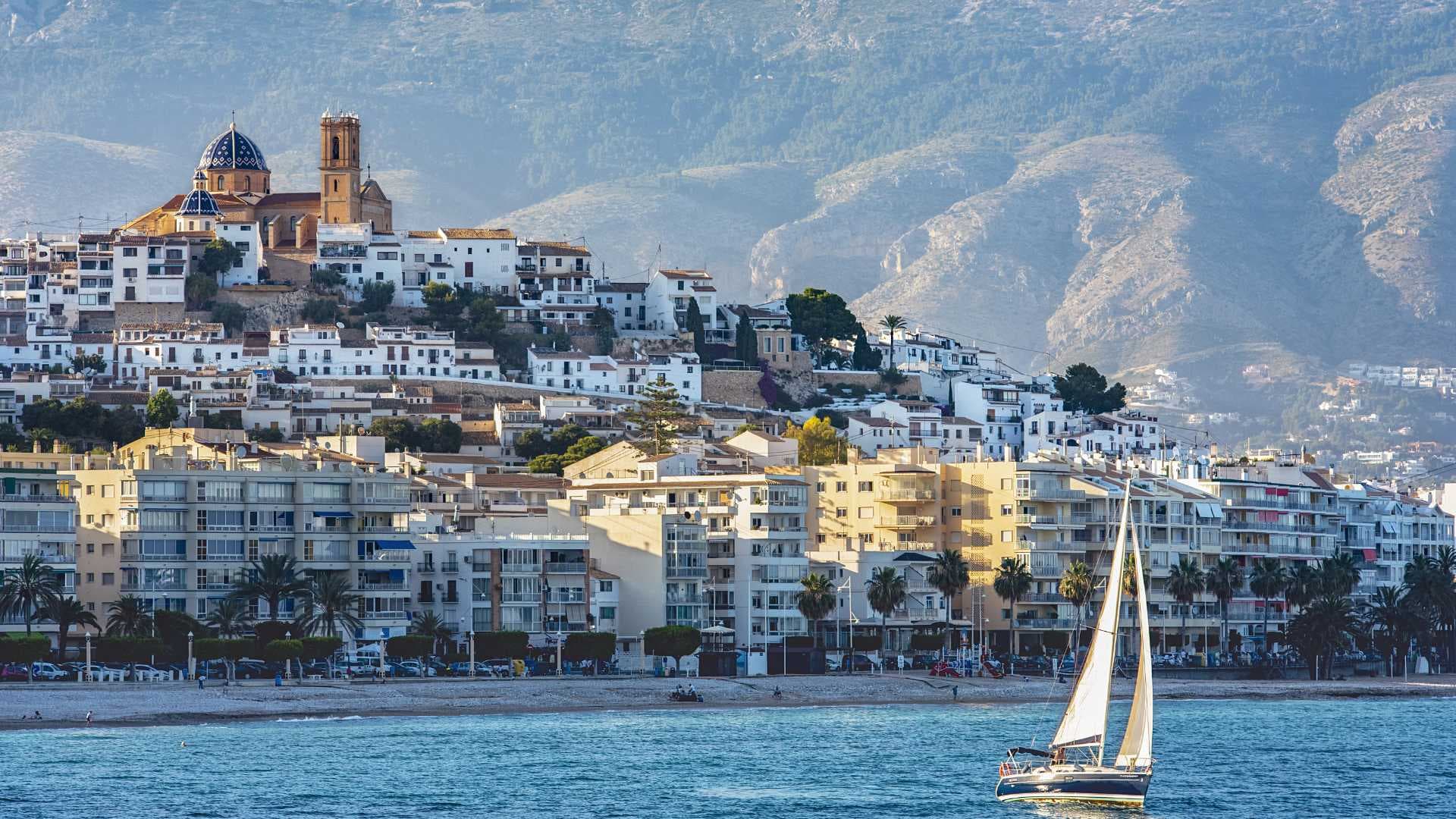 Dinah Properties - Agencia inmobiliaria en Altea