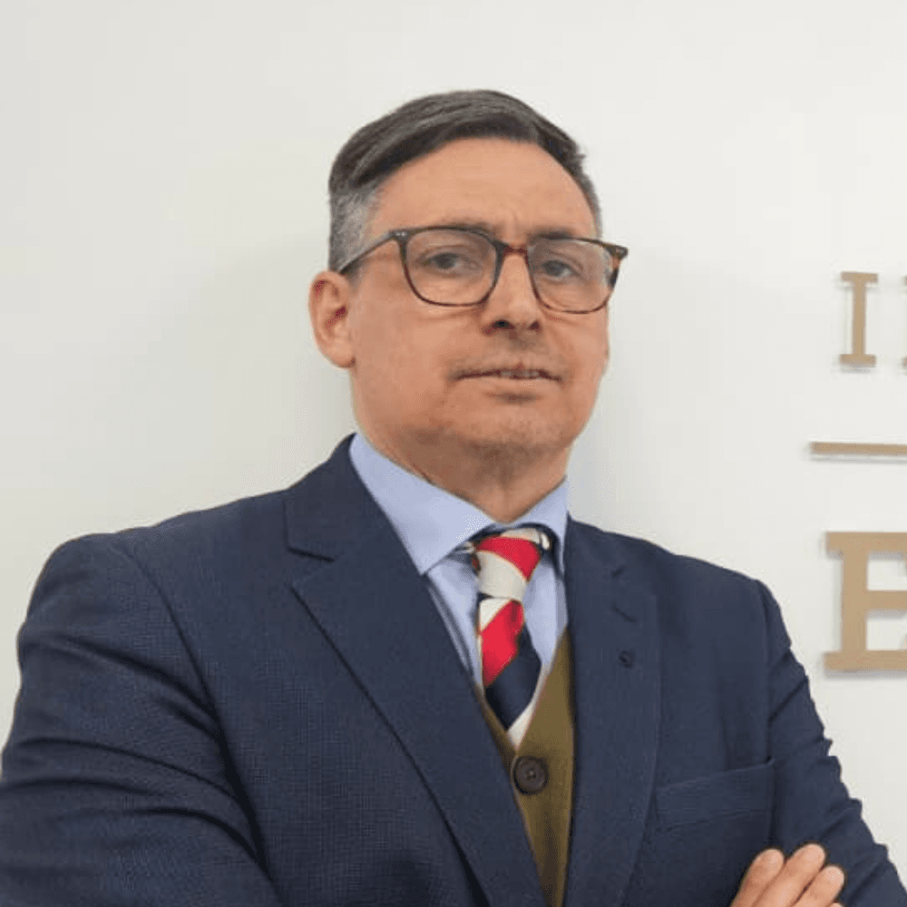 Agente inmobiliario en Madrid: Víctor Santomil