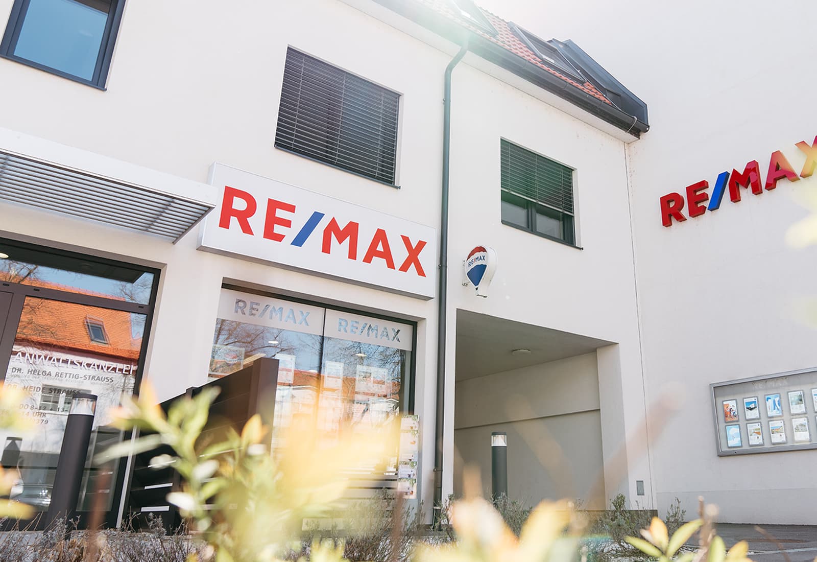 RE/MAX Nexo | Víctor Triguero - Agencia inmobiliaria en Valladolid