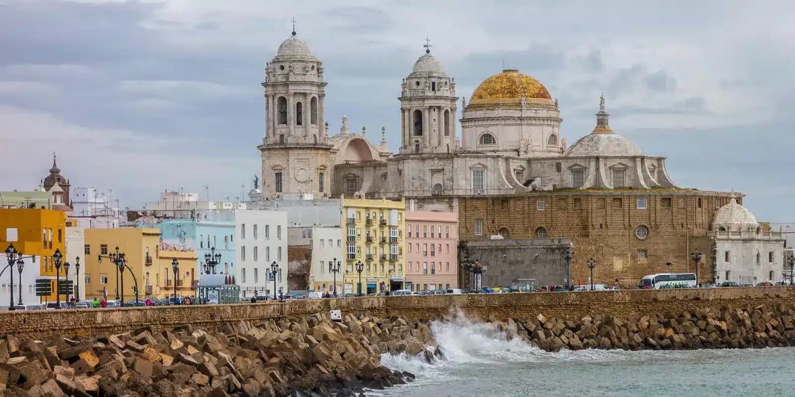 Estudio Mar de Gades - Tecnocasa - Agencia inmobiliaria en Cádiz