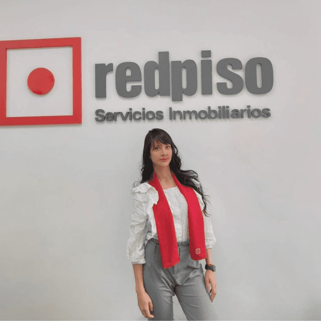 Elisabeth Barrios - Agente inmobiliario en Madrid