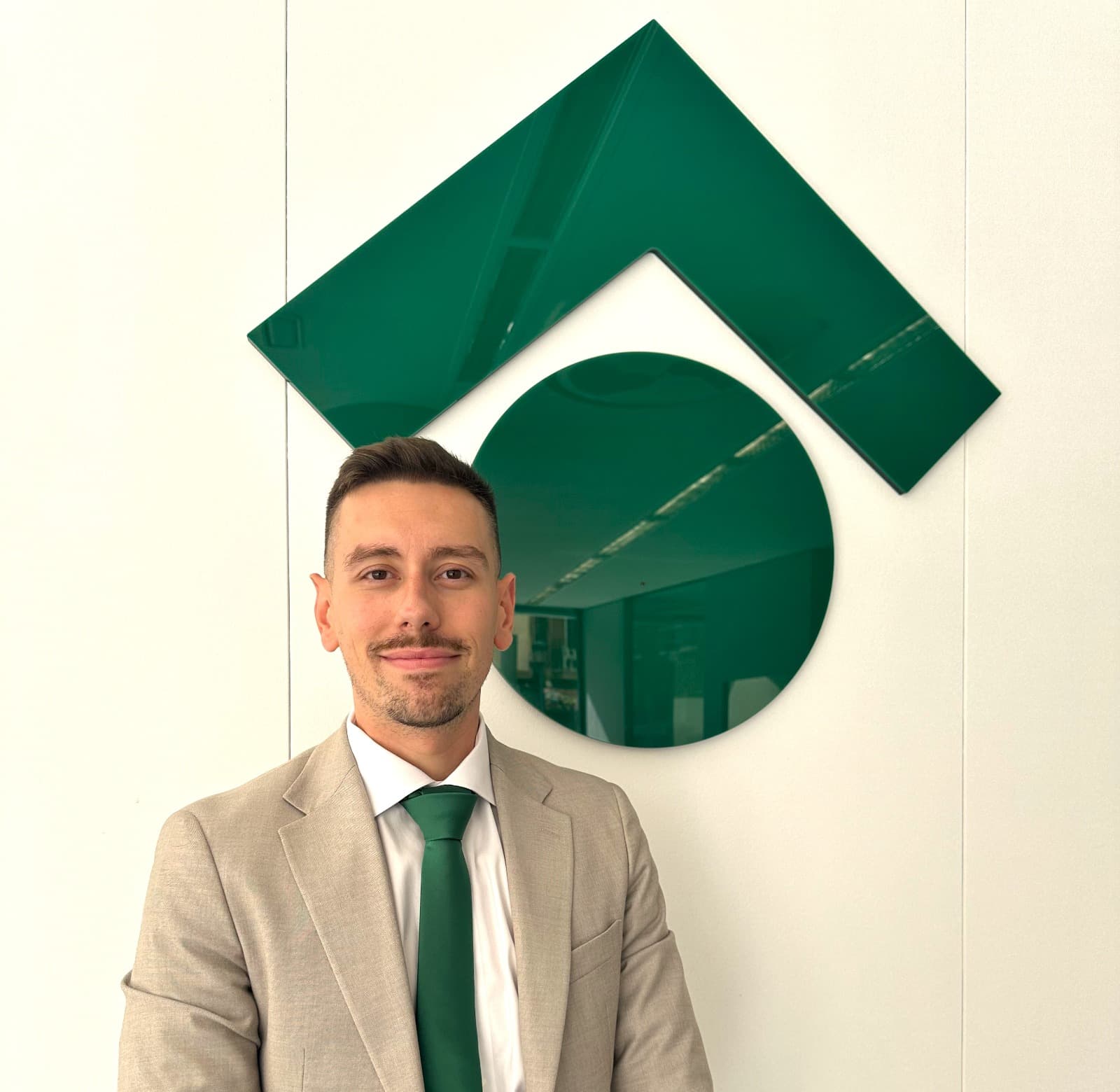 Agente inmobiliario en Valencia: Raúl Lamarca