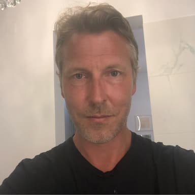 Agente inmobiliario en Tossa de Mar: Cristian  Magnusson