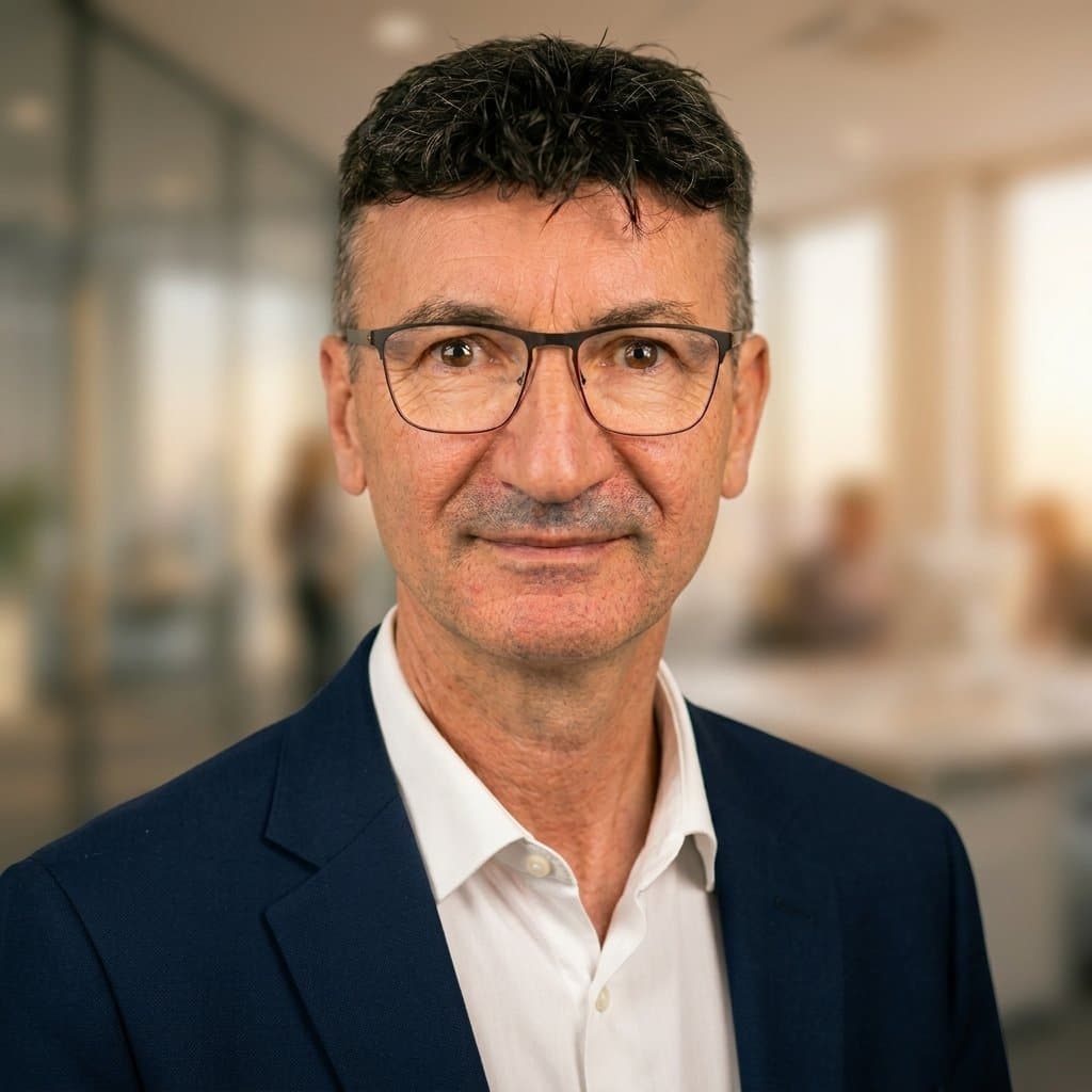 Agente inmobiliario en Torrevieja: Antonio Manuel  Gallego Azabal