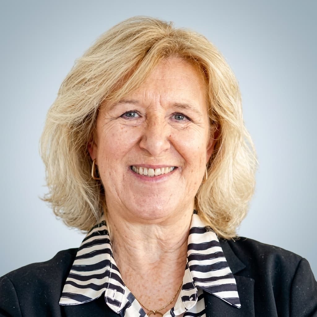 Agente inmobiliario en Portals Nous: Dorien  Nissen