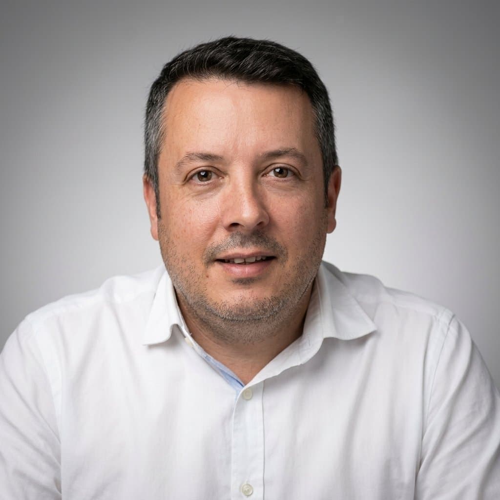 Agente inmobiliario en Carballo: Juanjo Vales Caamaño