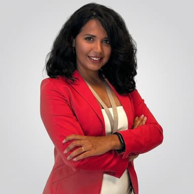 Agente inmobiliario en Los Montesinos: Adriana González Gil