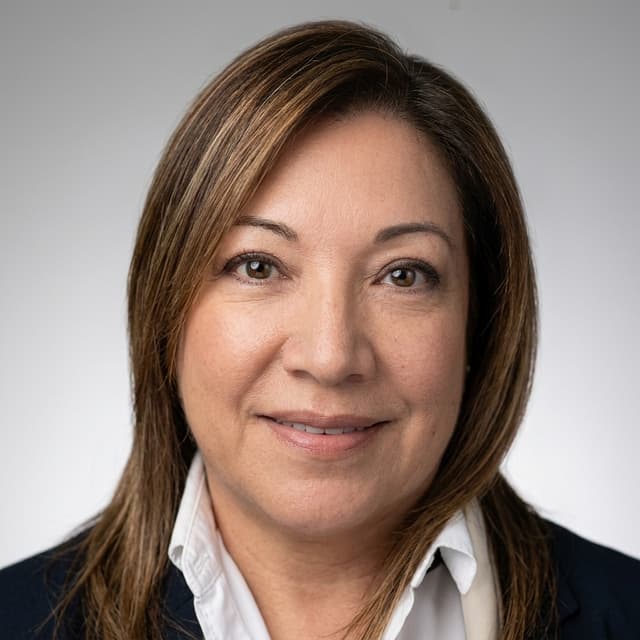 img_Carmen  Cruz 