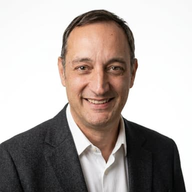 Agente inmobiliario en Santa Bàrbara: Xavier León Salvador