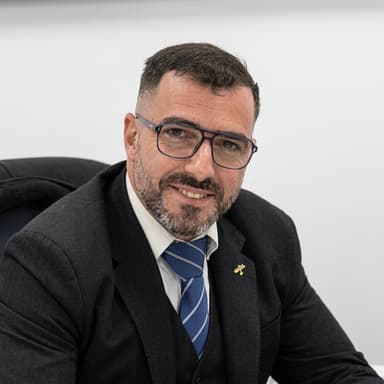 Agente inmobiliario en Sant Andreu: José Martínez Lorenzo