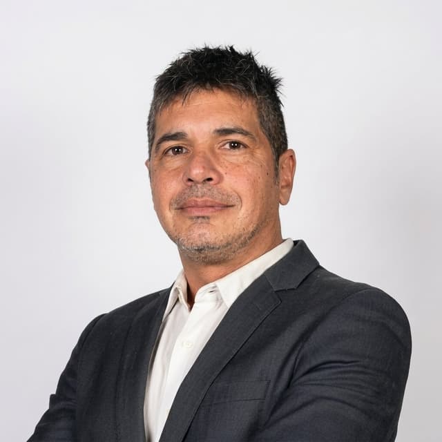 img_Milton Luna 