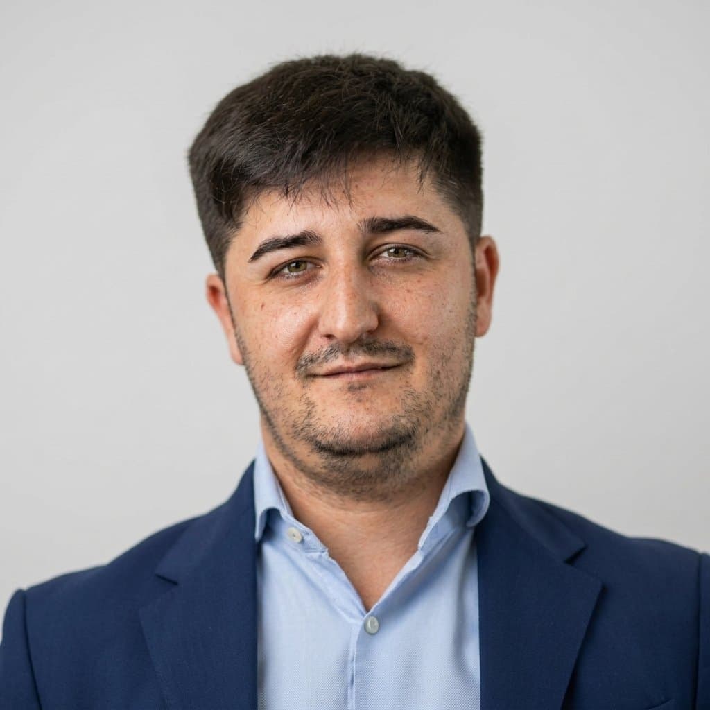 Agente inmobiliario en Santa Bàrbara: Alex Bic