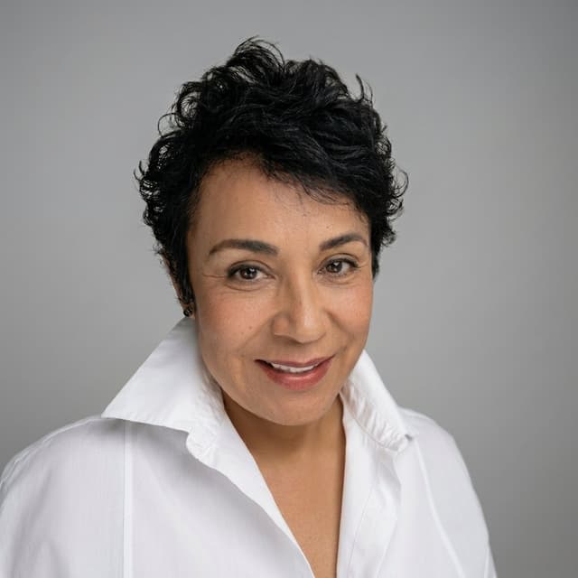 img_Lucy E.  Guerra Ramos