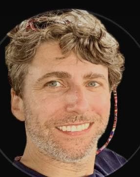 img_Roberto Aguilar Romero