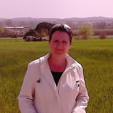 Agente inmobiliario en Vidreres: Silvia  Velasco 