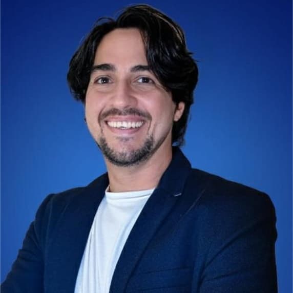 Agente inmobiliario en Gijón: Junior Tochón