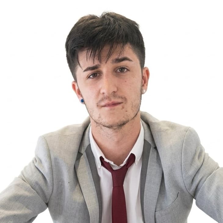Agente inmobiliario en Santa Bàrbara: Alex Bic