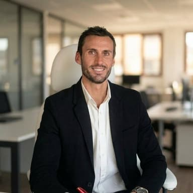 Agente inmobiliario en Granada: Jorge Fernández Hengge