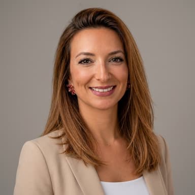 Agente inmobiliario en Mijas: Agustina Cuevas