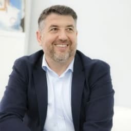 Agente inmobiliario en Paiporta: José Navarro