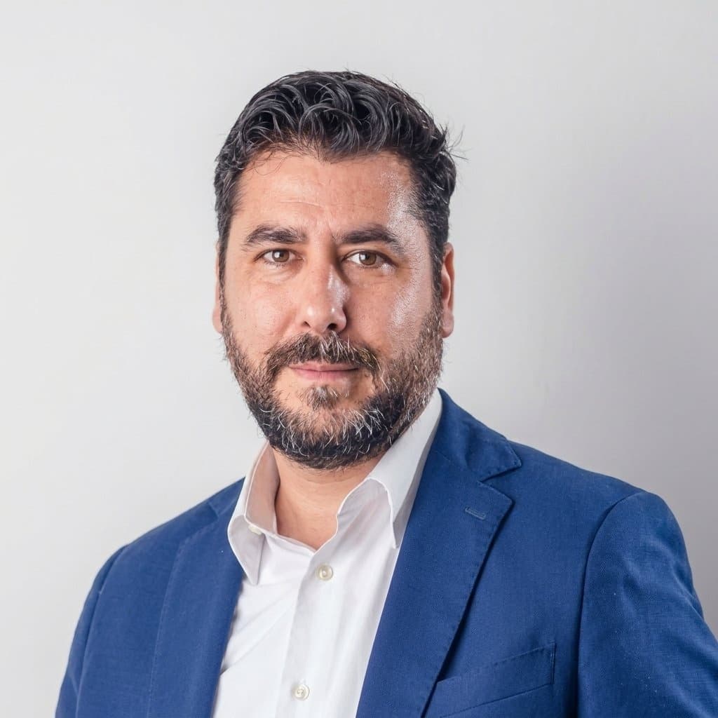 Agente inmobiliario en Gerena: Javier Marín Leal