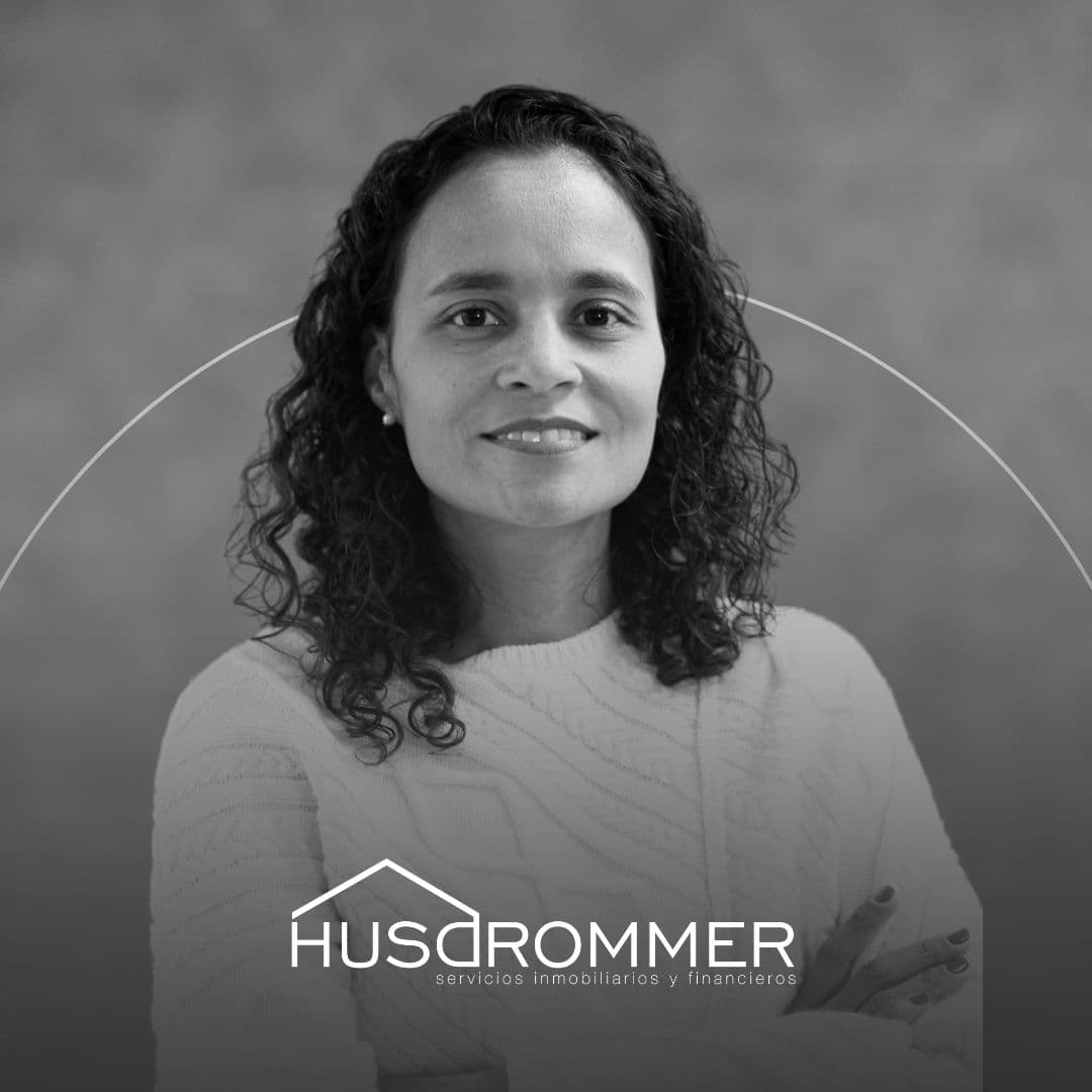 Agente inmobiliario en Villarreal: Jenny Calero