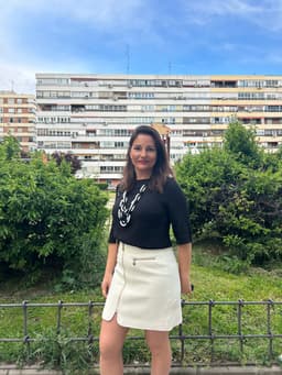 Agente inmobiliario en Genil: Laura  Millan Ruiz
