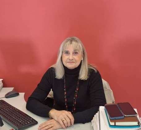 Agente inmobiliario en Extramurs: Mayte Peris Fabra