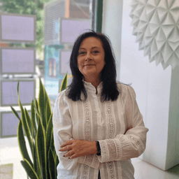Agente inmobiliario en San Ignacio: Maite Martín Alonso