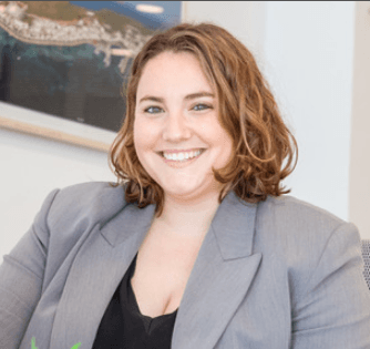 Agente inmobiliario en Fornells: Ariadna Victory 