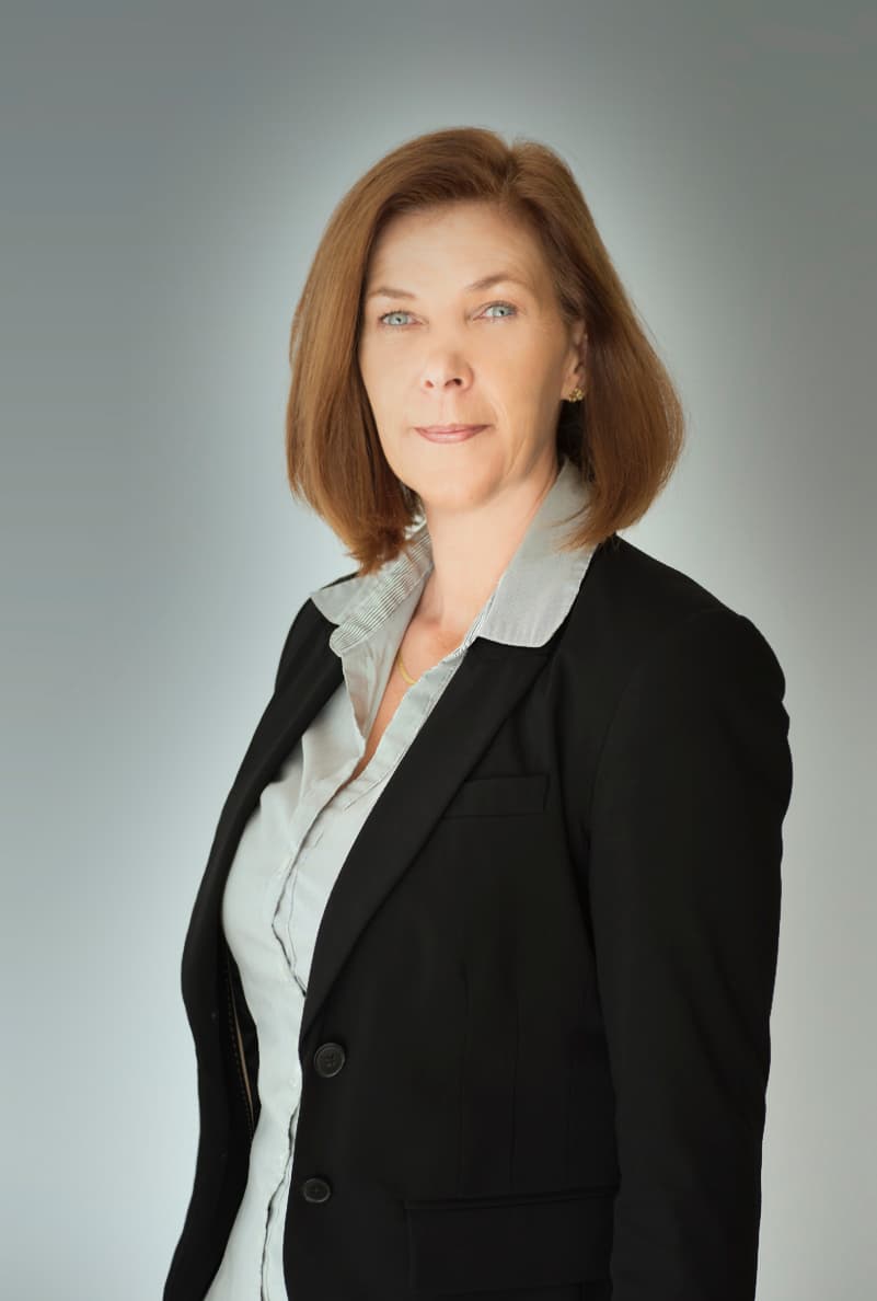 Agente inmobiliario en La Manga: Madeleine  Adam