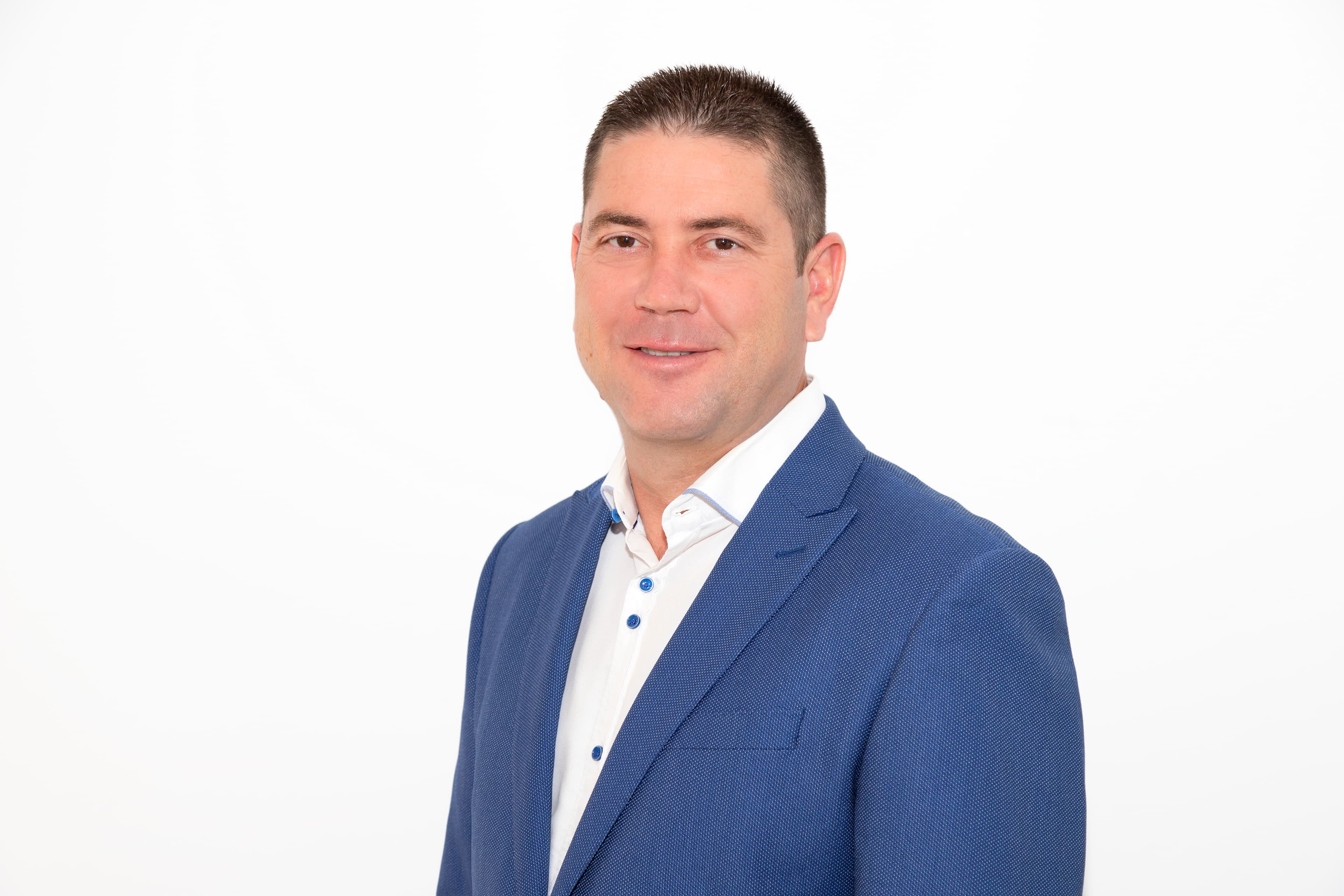 Agente inmobiliario en Las Cabañuelas: Isidro Fernández 