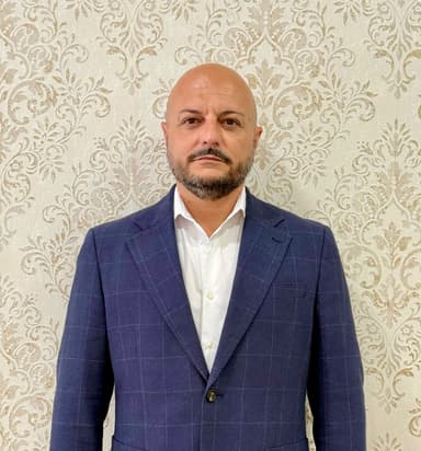 Agente inmobiliario en Cornellà de Llobregat: Marc Mollevi Fernández