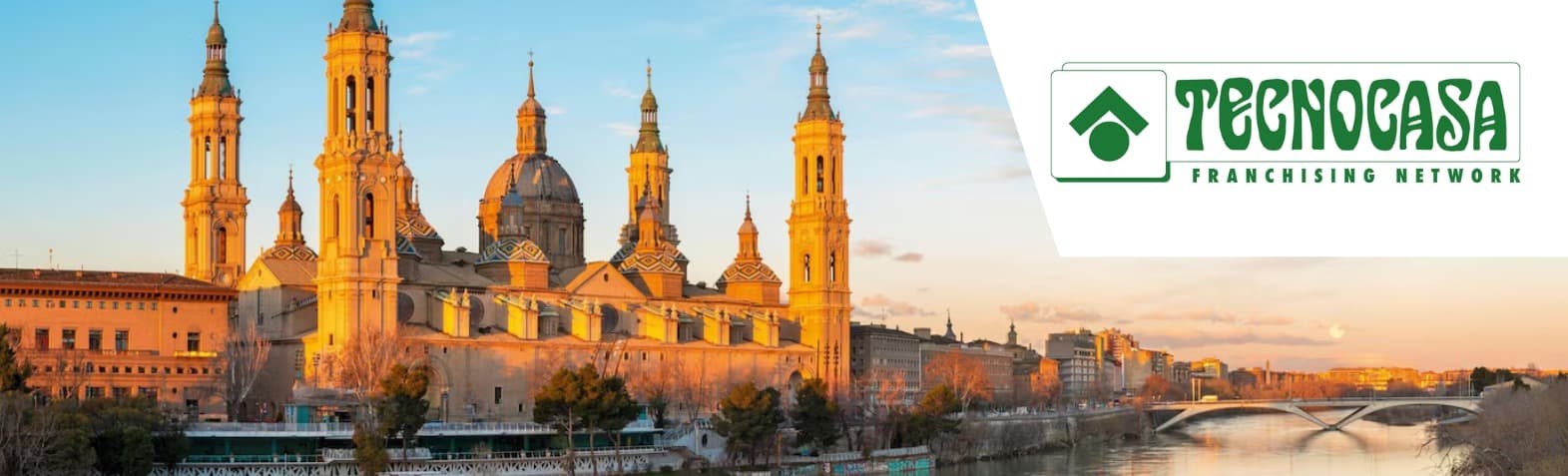 Tecnocasa - Arrabal - Agencia inmobiliaria en Zaragoza