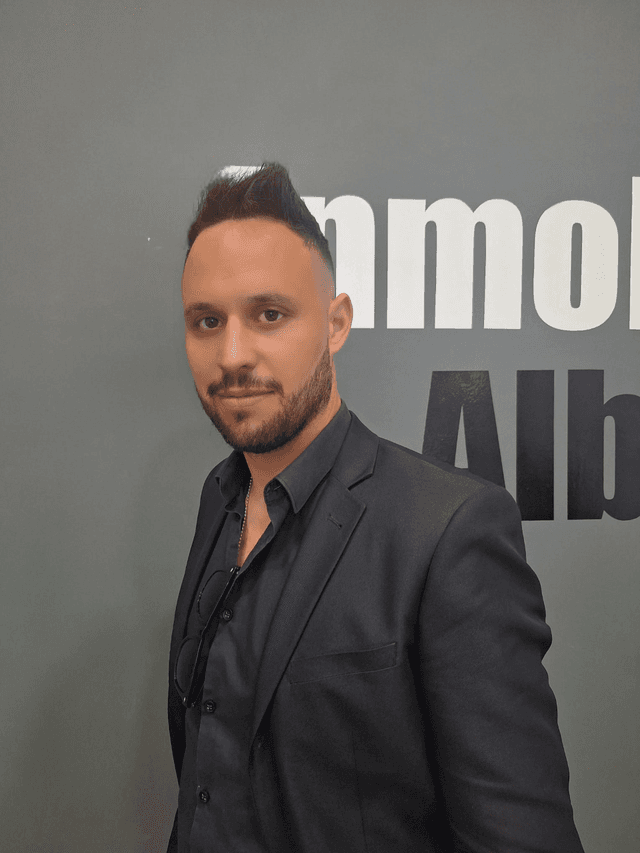 Alejandro Gómez Calderón - Agente inmobiliario en Albal