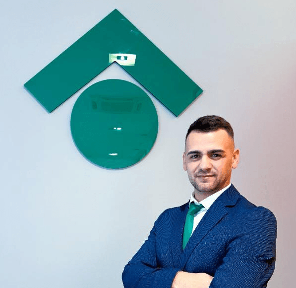 Agente inmobiliario en Granada: Manuel López Megías