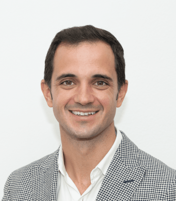 Agente inmobiliario en Girona: Oscar Tió Argentí