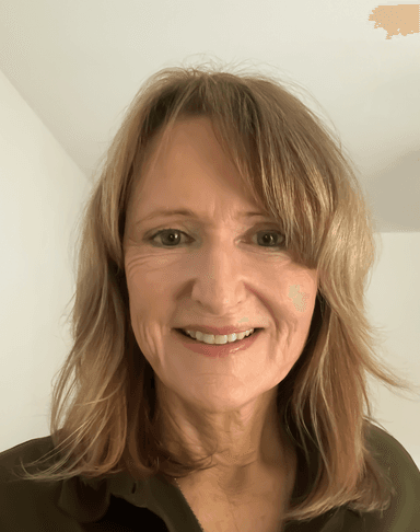 Agente inmobiliario en Palma: SALLY KINGSTON